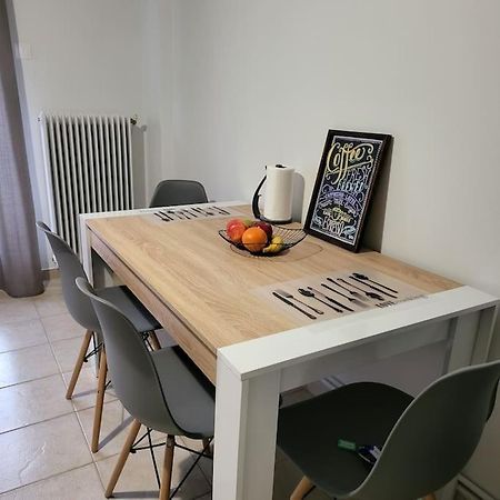 Great Apartment In Veria エクステリア 写真