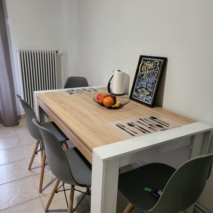 Great Apartment In Veria エクステリア 写真